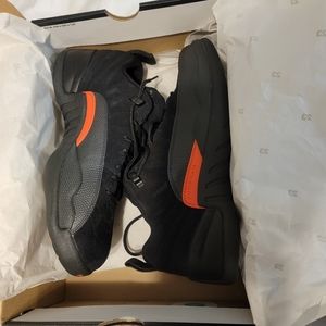 Air Jordan 12 Retro Low - men's size 9 - black/max orange anthracite